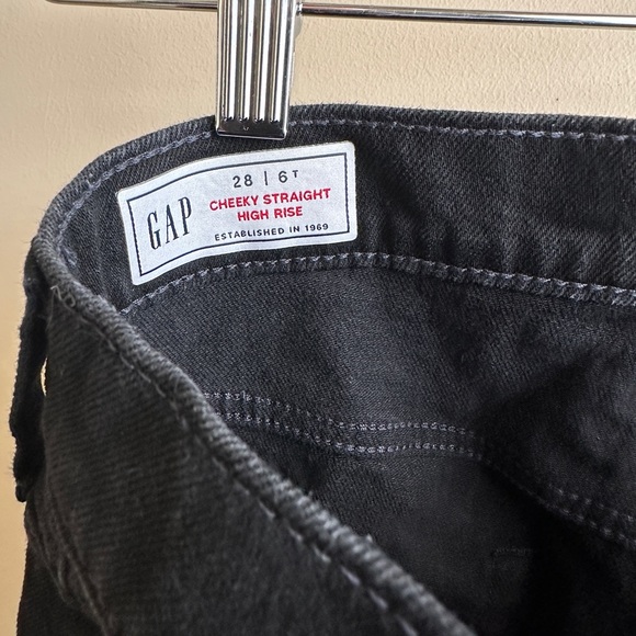 Gap High Rise Rhinestone Cheeky Straight Jeans - Picture 6 of 6